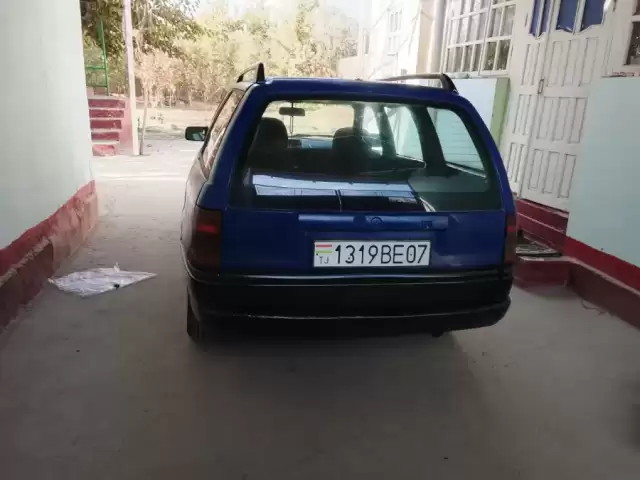 Opel Astra F, 1991 1, avtobaza.tj Opel Astra F, 1991 1, avtobaza.tj