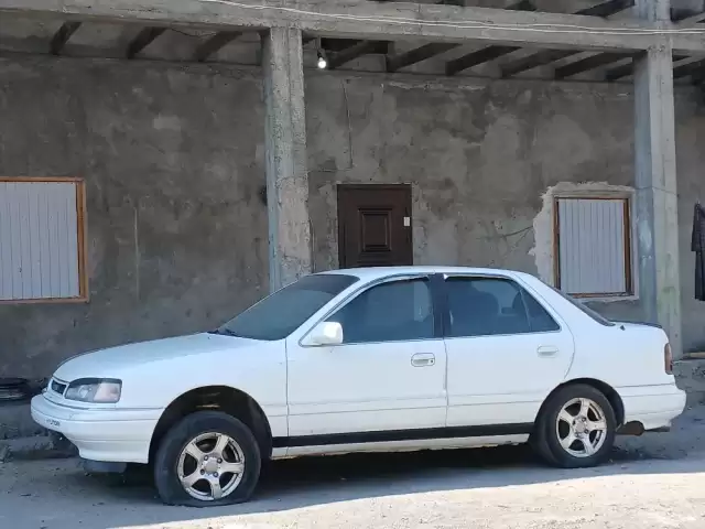 Hyundai Elantra, 1996 1, avtobaza.tj