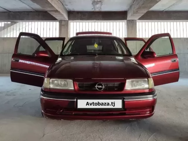 Opel Vectra A 1, avtobaza.tj