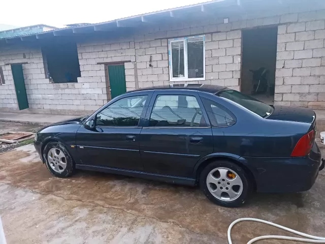 Opel Vectra B 1, avtobaza.tj