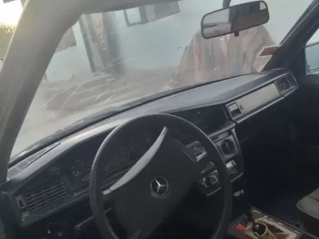 Mercedes-Benz 190, 1989 1, avtobaza.tj