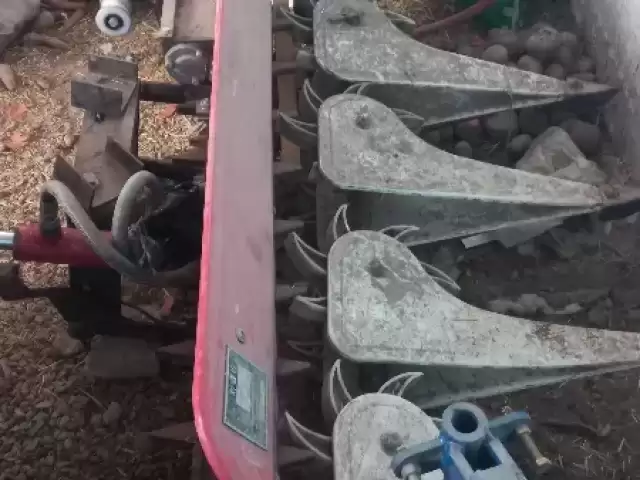 Мини трактор 1, avtobaza.tj