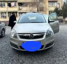 Opel Zafira, 2006 в Худжанд