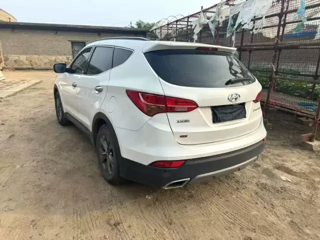 Hyundai Santa Fe, 2014 1, avtobaza.tj