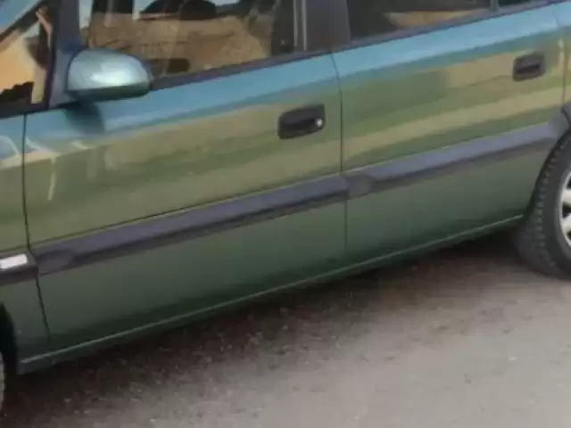 Opel Zafira, 1999 1, avtobaza.tj