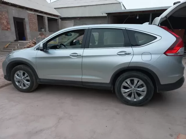 Honda CR-V 1, avtobaza.tj