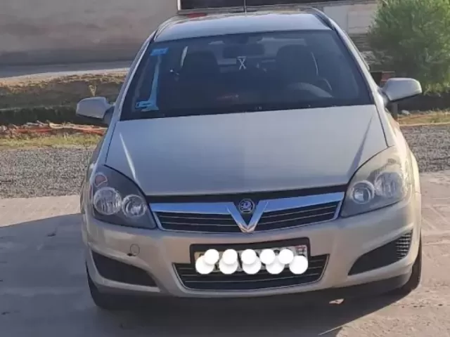 Opel Astra H, 2008 1, avtobaza.tj