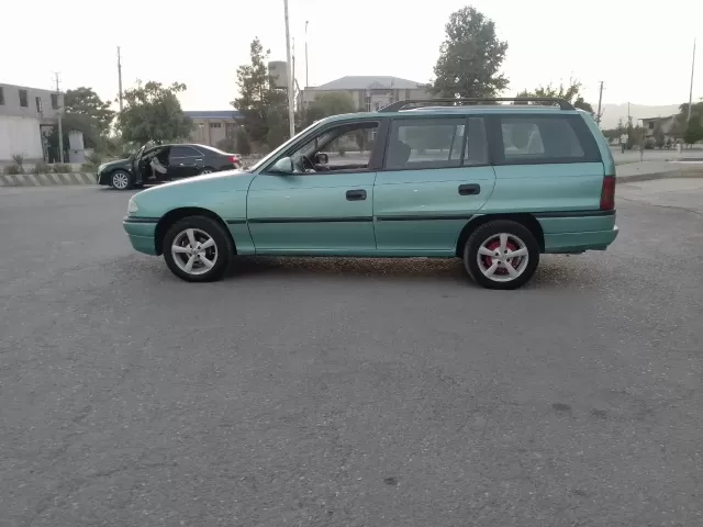 Opel Astra F 1, avtobaza.tj