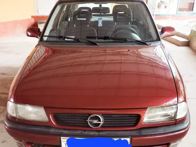 Opel Astra F 1, avtobaza.tj