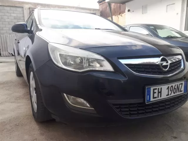 Opel Astra H, 2011 1, avtobaza.tj