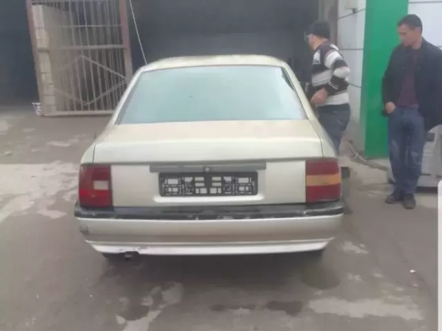 Opel Vectra A, 1992 1, avtobaza.tj