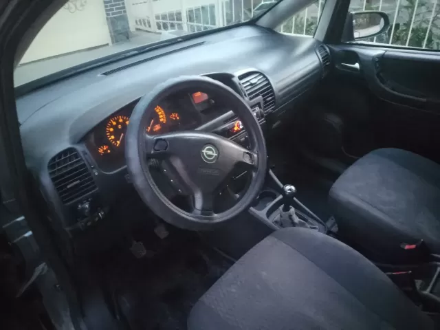 Opel Zafira 1, avtobaza.tj