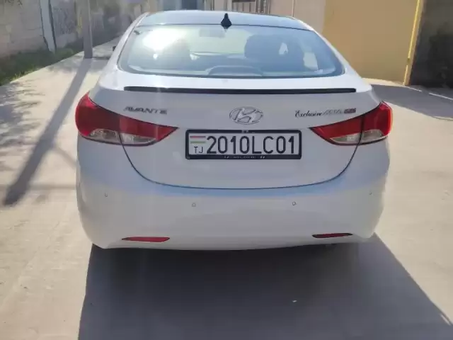 Hyundai Avante, 2011 1, avtobaza.tj