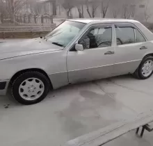 Mercedes-Benz W124, 1992 в Худжанд