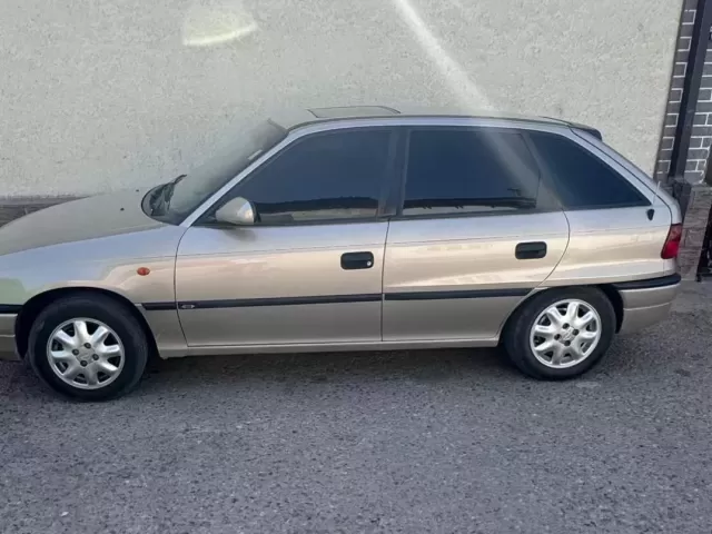 Opel Astra F 1, avtobaza.tj