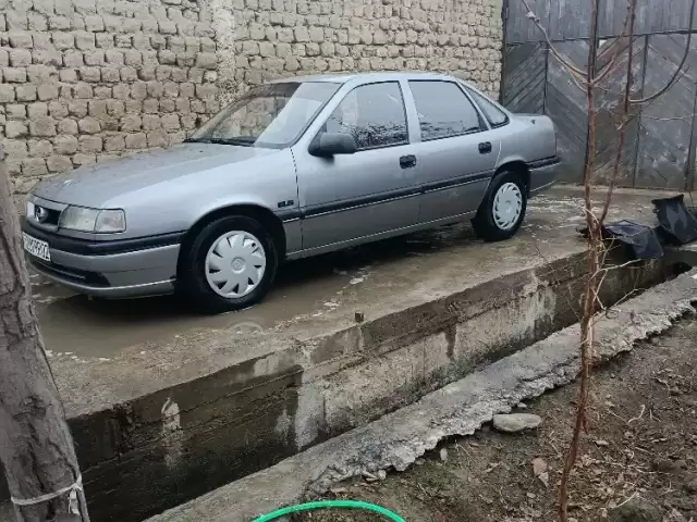 Opel Vectra A, 1993 1, avtobaza.tj