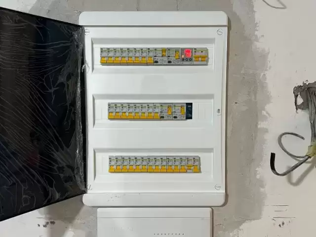 Услуги Электрика 1, farmo.tj