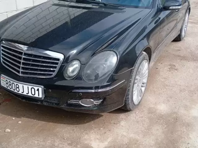 Mercedes-Benz E class, 2002 1, avtobaza.tj