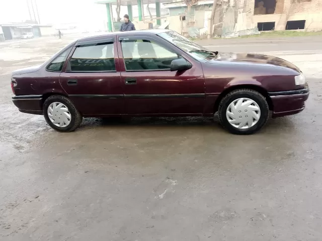 Opel Vectra A 1, avtobaza.tj