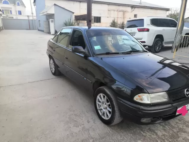 Opel Astra F 1, avtobaza.tj