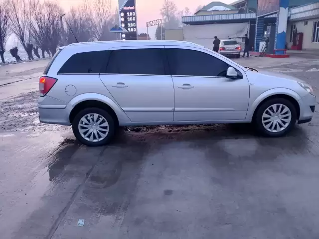 Opel Astra H, 2010 1, avtobaza.tj