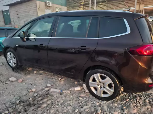 Opel Zafira, 2015 1, avtobaza.tj