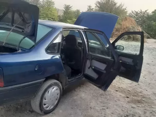 Opel Vectra A 1, avtobaza.tj