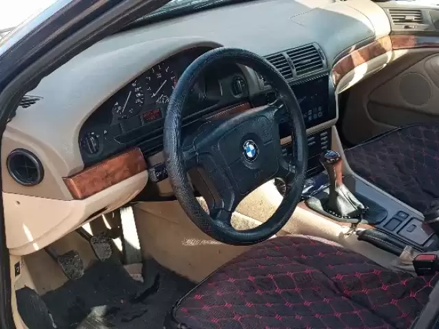 BMW 5 Series 520, 1999 1, avtobaza.tj
