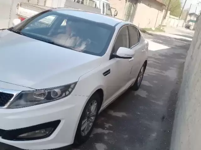 Kia K5, 2011 1, avtobaza.tj Kia K5, 2011 1, avtobaza.tj