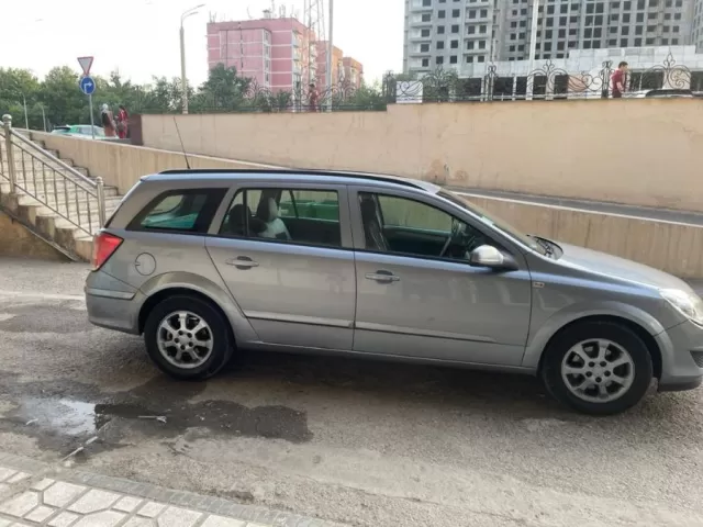 Opel Astra H 1, avtobaza.tj