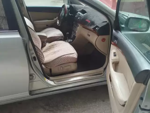 Toyota Avensis, 2004 1, avtobaza.tj