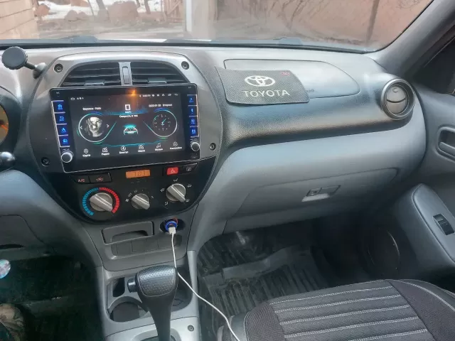 Toyota RAV 4, 2001 1, avtobaza.tj