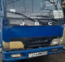 Грузовики JBC, 2014 в Джалолиддина Балхи (Руми) 