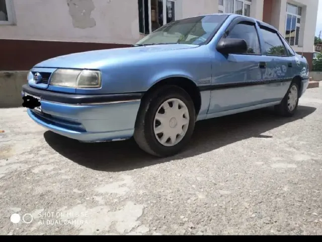 Opel Vectra A 1, avtobaza.tj