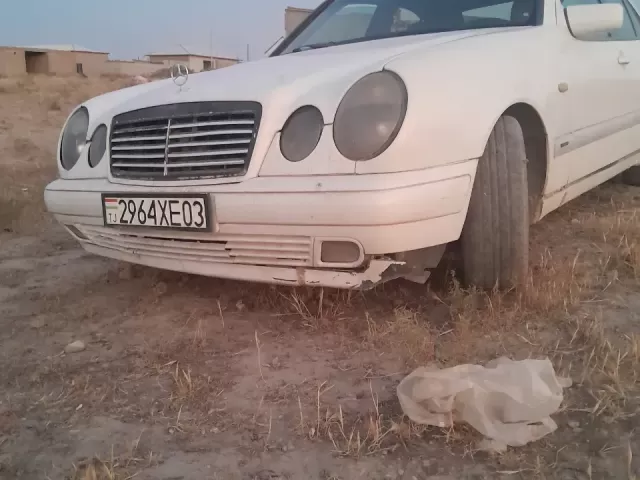 Mercedes-Benz E class, 1997 1, avtobaza.tj