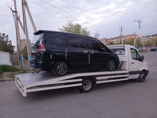 Nissan Serena 1, avtobaza.tj