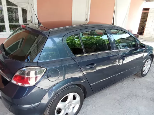 Opel Astra H 1, avtobaza.tj