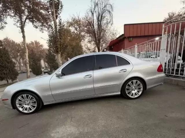Mercedes-Benz E class, 2007 1, avtobaza.tj