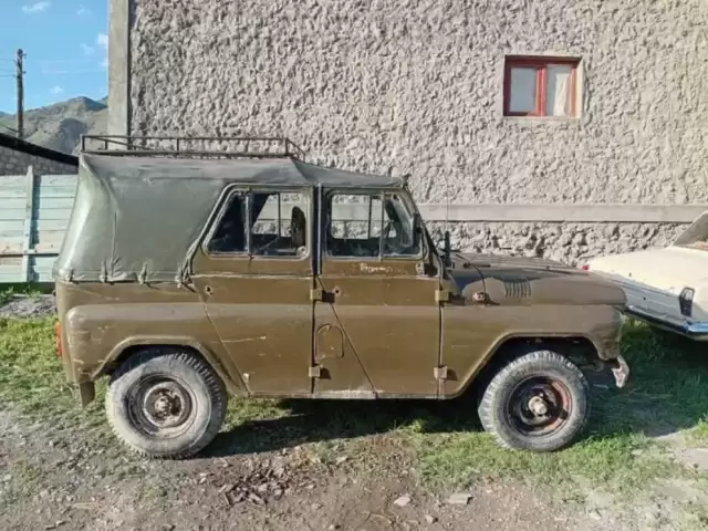УАЗ 469, 1986 1, avtobaza.tj