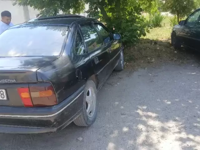 Opel Vectra A, 1993 1, avtobaza.tj