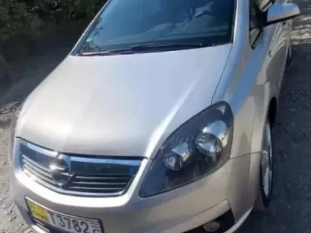 Opel Zafira 1, avtobaza.tj