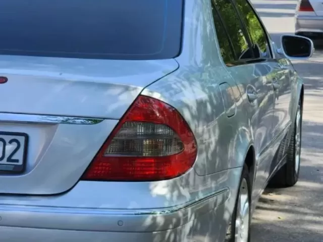 Mercedes-Benz E class 1, avtobaza.tj