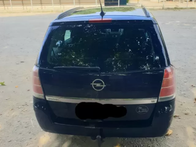 Opel Zafira 1, avtobaza.tj