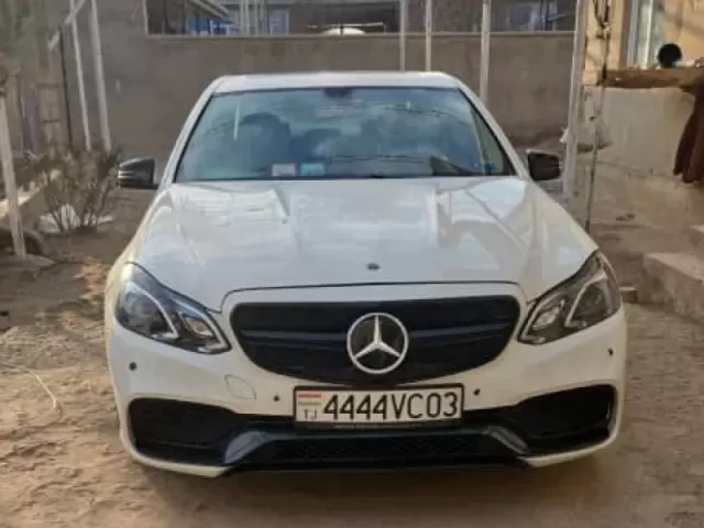 Mercedes-Benz E class, 2011 1, avtobaza.tj