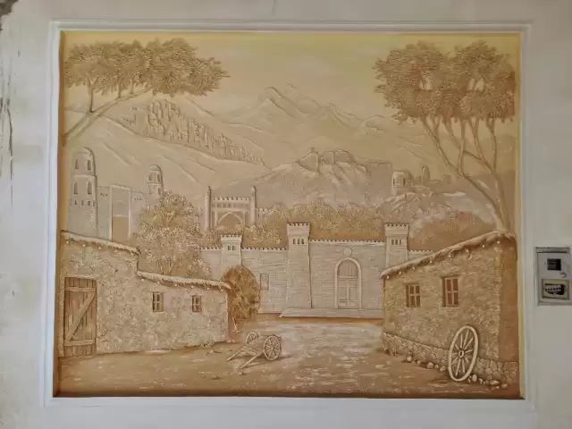 Барельеф на стене 1, farmo.tj