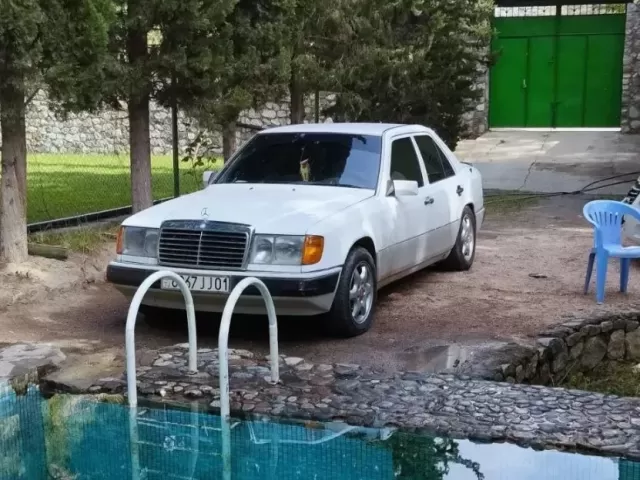 Mercedes-Benz W124 1, avtobaza.tj