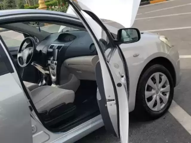 Toyota Belta, 2007 1, avtobaza.tj