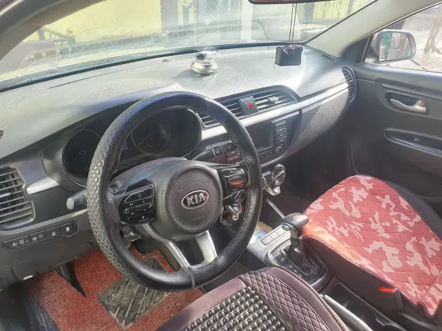 Kia Rio, 2019 1, avtobaza.tj