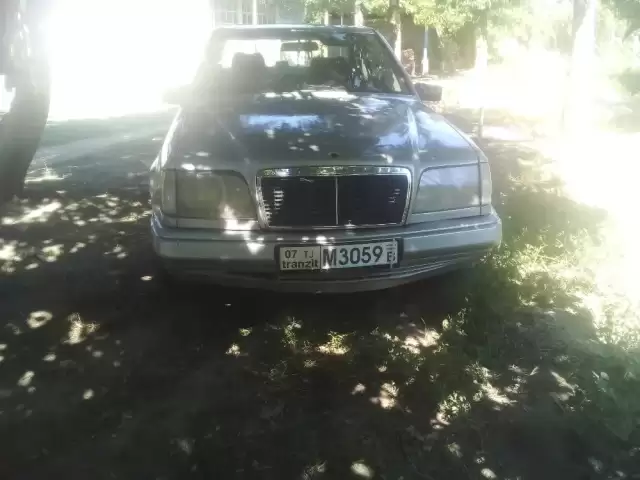 Mercedes-Benz W124, 1995 1, avtobaza.tj