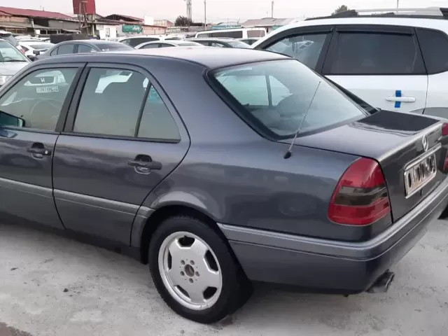 Mercedes-Benz C class 1, avtobaza.tj